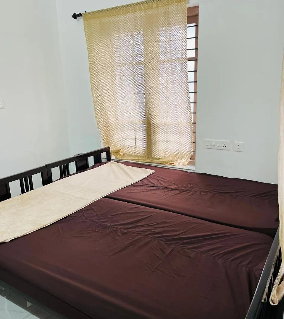 Trivi Property Home Stay トリバンドラム 0*,